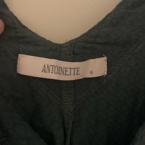Antoinette Women’s Top - Picture 4 of 5